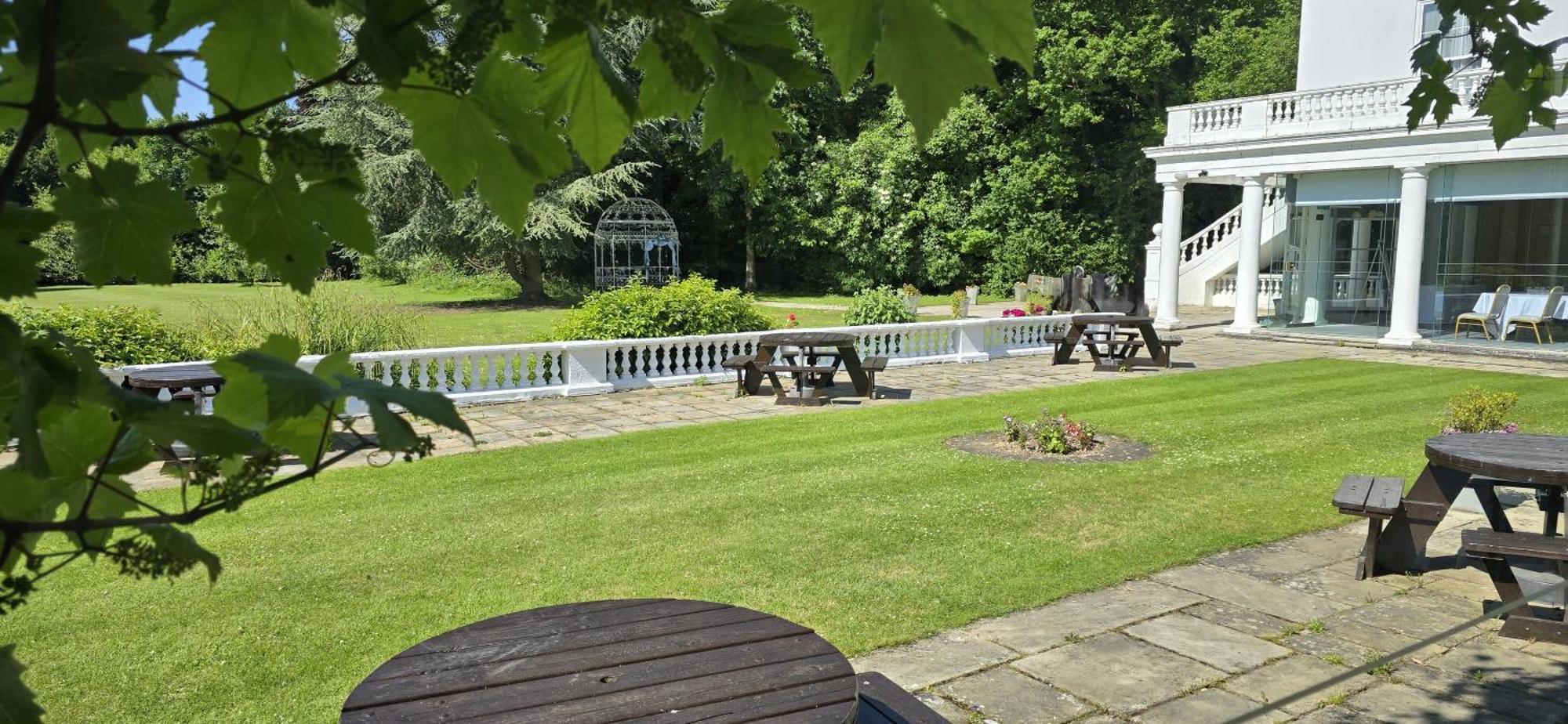 Manor Of Groves Hotel, Golf & Health Club Sawbridgeworth Esterno foto