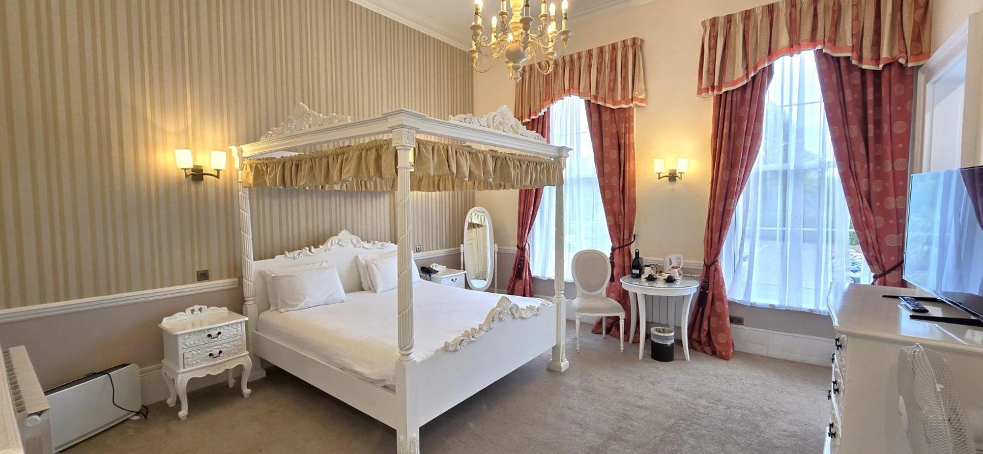 Manor Of Groves Hotel, Golf & Health Club Sawbridgeworth Esterno foto